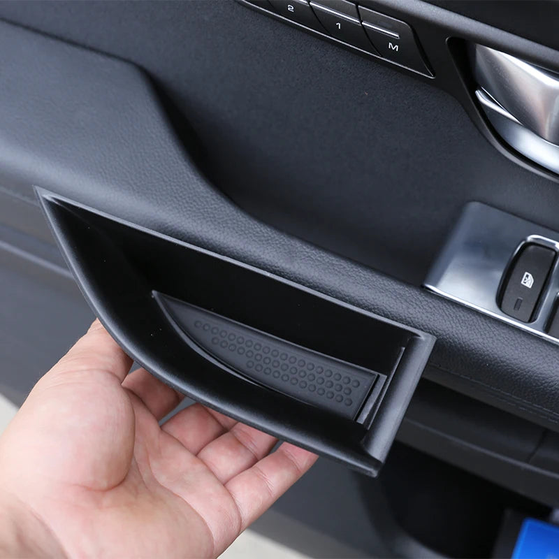 For Land Rover Range Rover Evoque 2012-2018 Car Front/Rear Door Storage Box Armrest Handle Container ABS Black Accessories